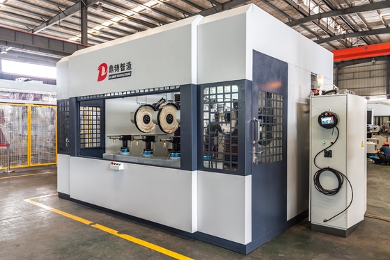 comprar Máquina pulidora de la rueda del robot del CNC para los bastidores de cobre amarillo del tirador de puerta del grifo Fabricación en línea