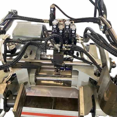 Latón del metal de la gravedad de la máquina de la fundición a presión la máquina de fundición para la producción del grifo