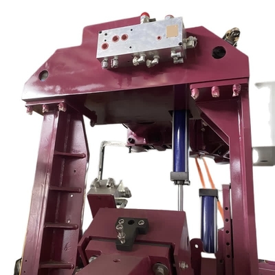 La presión baja automática de China LPDC a presión máquina de fundición para el grifo de cobre amarillo