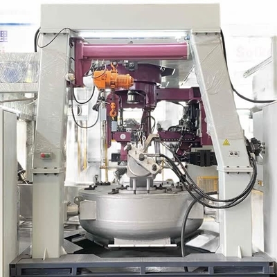 Máquina de fundición a presión baja utilizada en la fundición de latón, como artículos sanitarios.