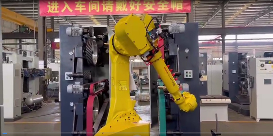 Sistema de control digital automático de molienda robótica para las tenazas de martillo y línea