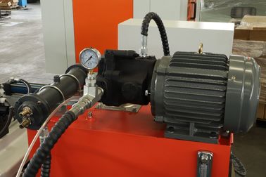 El metal a presión máquina de fundición, presión baja a presión máquina de fundición para las instalaciones de tuberías