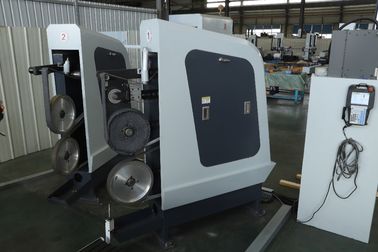 Operación automática completa del robot de la máquina de pulir del control numérico para las mercancías sanitarias del grifo