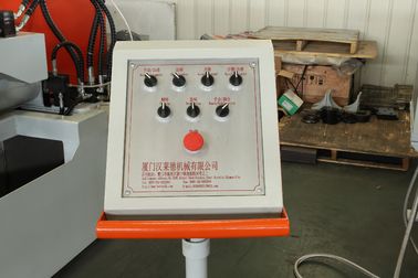 Máquina de fundición a presión de cobre amarillo al por mayor de la gravedad del contador del agua de China semi automática