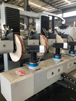 Material robótico del acero de carbono de la máquina pulidora del grifo superficial de cobre con el sistema del CNC